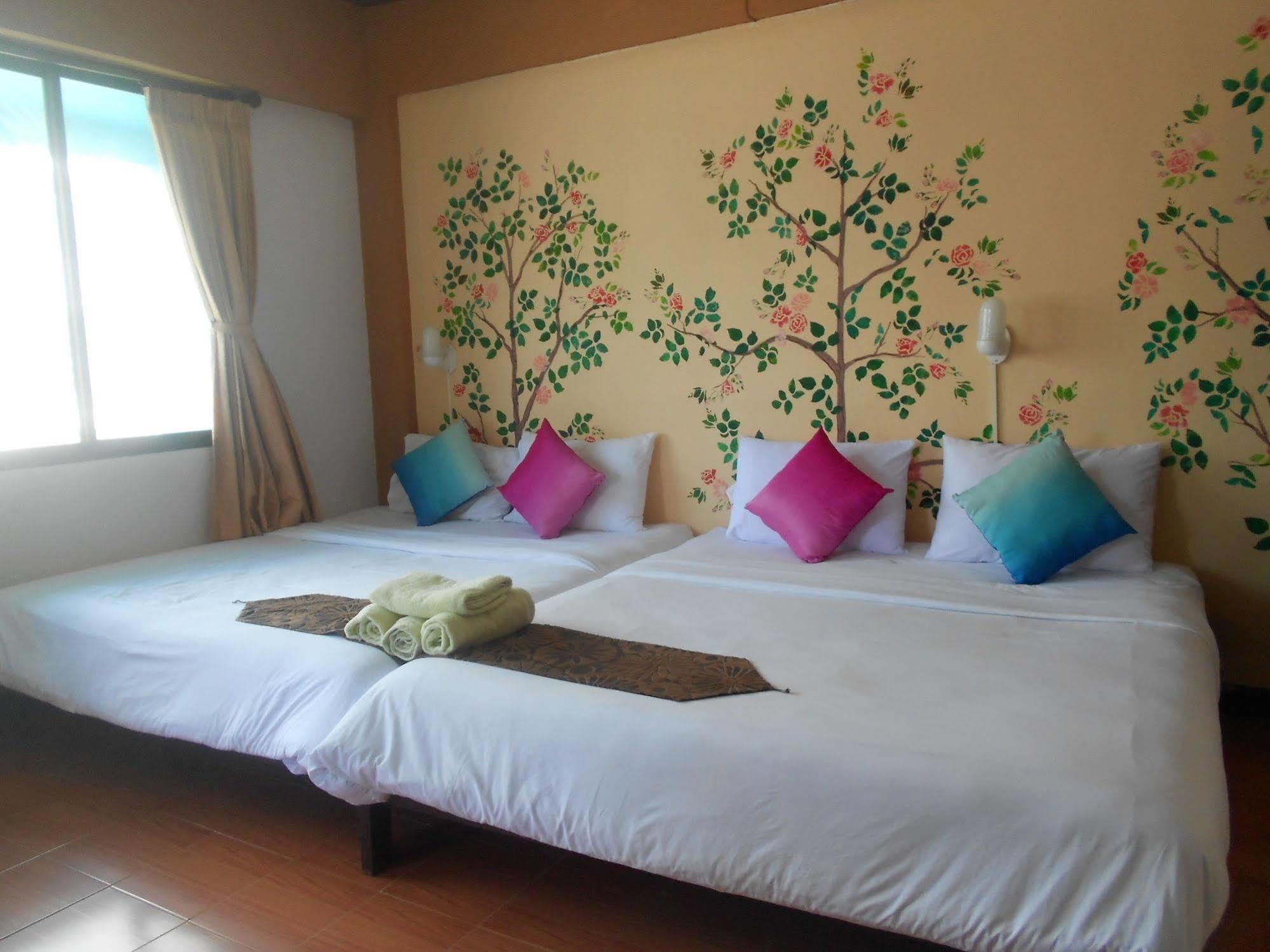 Sweet Home Guesthouse Krabi Ngoại thất bức ảnh